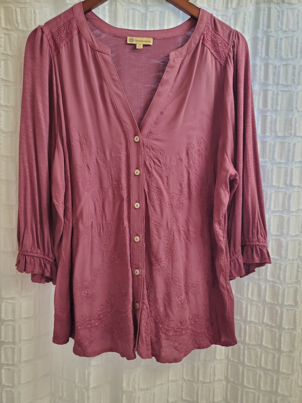 Democracy Dusty Rose Button-Front Embroidered Blouse